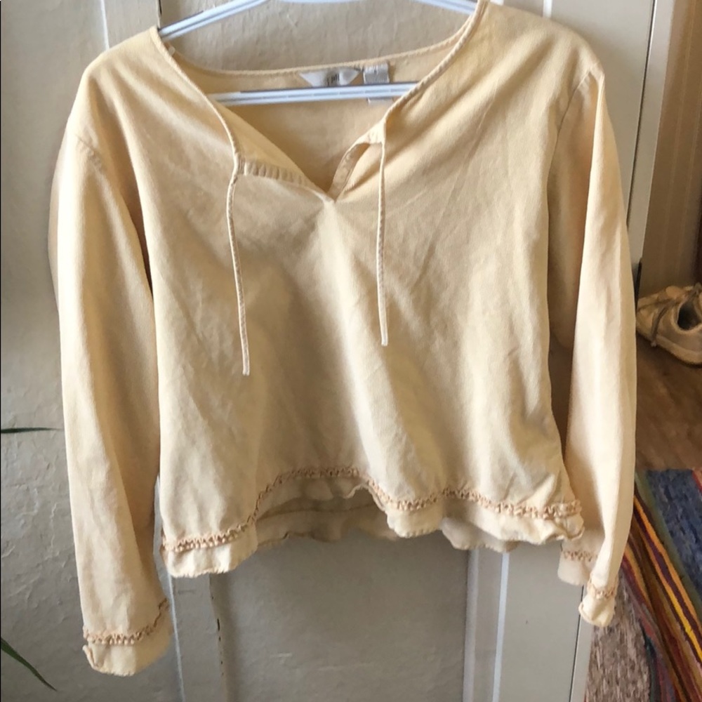 Yellow top!